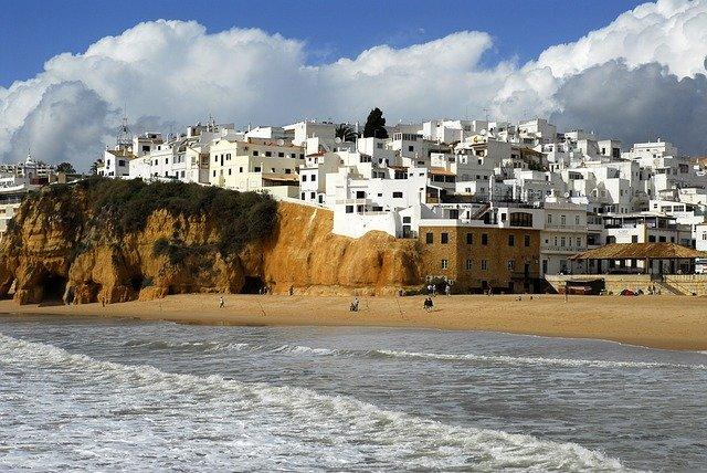 Otwarcie sezonu plażowego w Portugalii już 6 czerwca  – zdjęcie 2