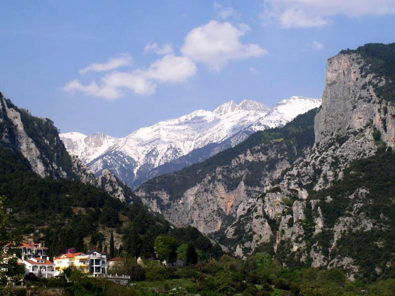 At the foot of Mount Olympus - Litochoro – image 1