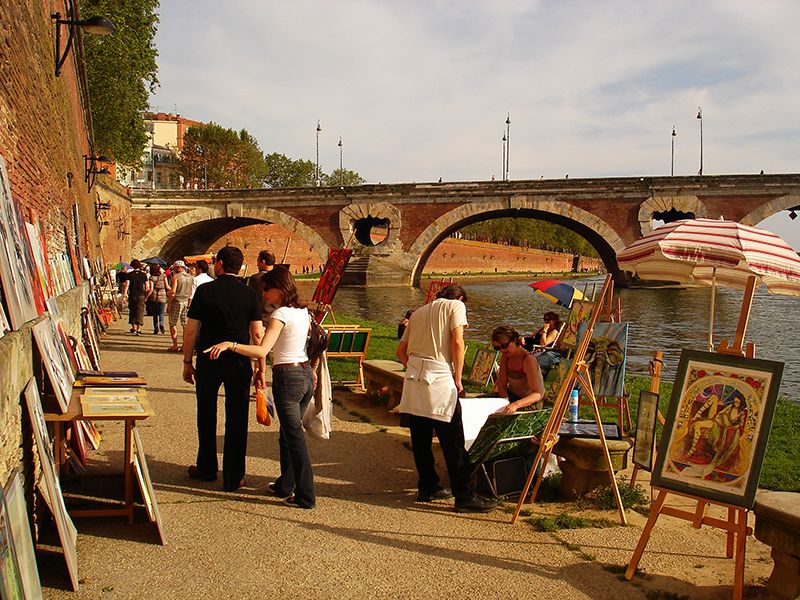 Toulouse - the city of violets – main image