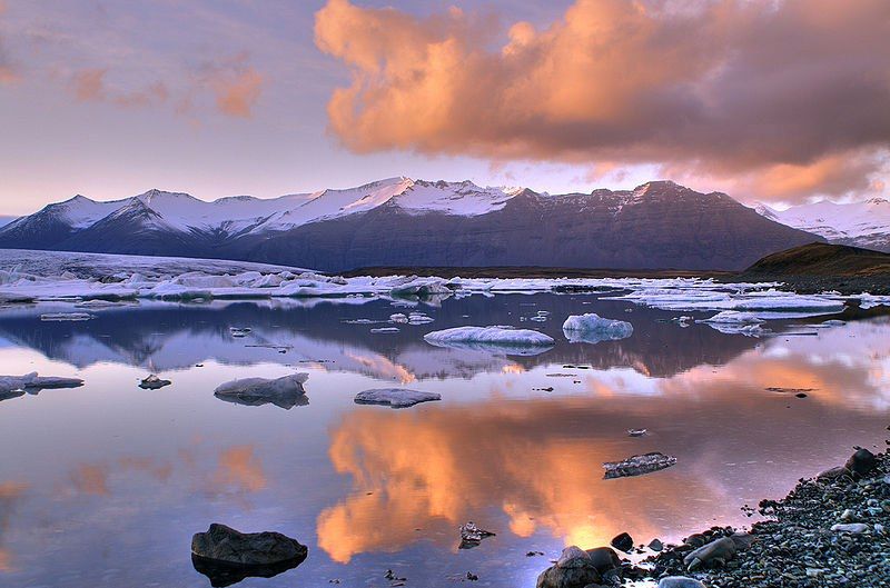 Wyspa lodu i dymu – Islandia – główne zdjęcie