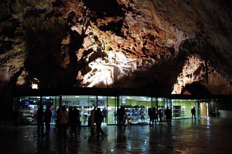 Hidden from sight - Slovenian caves – image 1