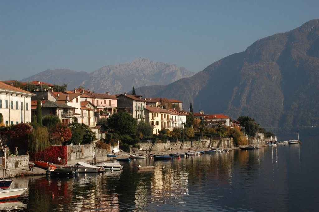 Vacation on Lake Como – main image