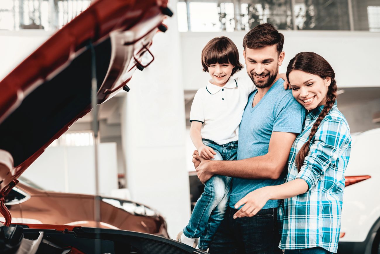 Buying a family car – be sure to take this into account if you are going on holiday by car! – image 1