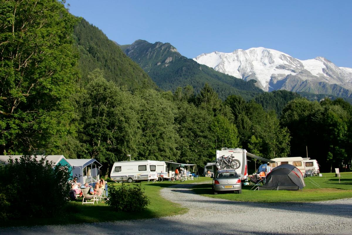 Nature & Lodge - Camping Les Dômes de Miage – image 1