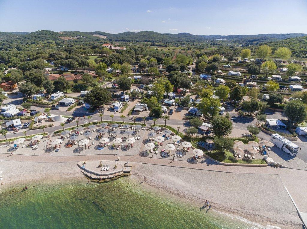 Odkryj uroki rovinj: najlepsze kempingi w Chorwacji nad Adriatykiem – zdjęcie 2