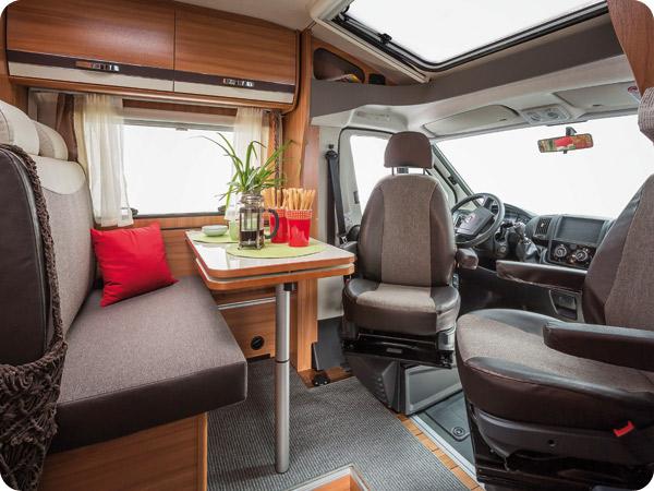 Weinsberg motorhome - lots of different interiors – image 4